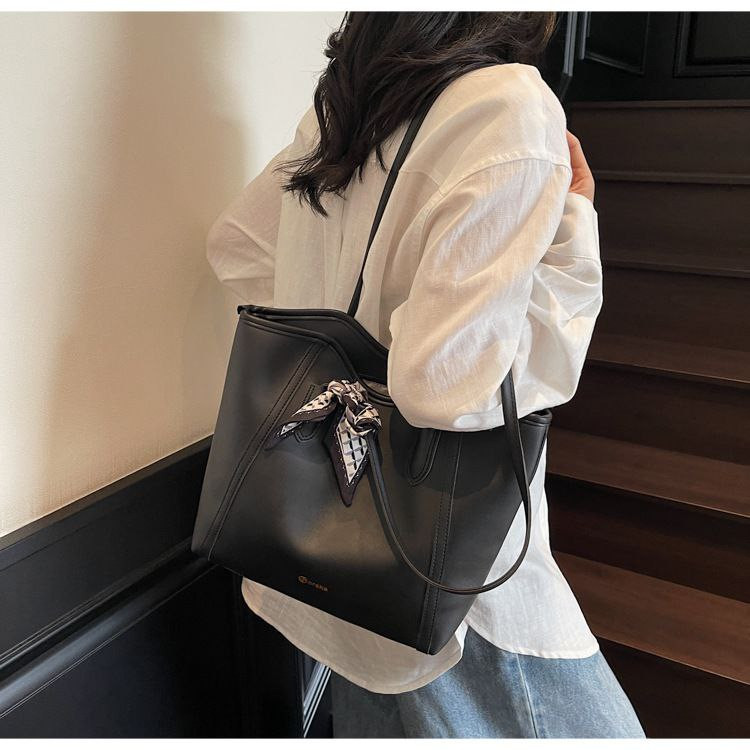 Premium PU Leather Tote Bag – Large Capacity Women’s Handbag | Stylish Shoulder Bag